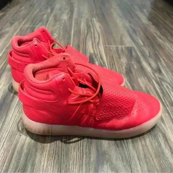 ADIDAS TUBULAR INVADER MEN’S 
STRAP CASUAL LACE-UP SHOE - Picture 1 of 9